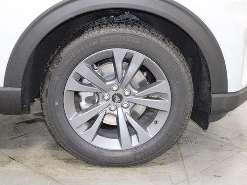 New 2026 Ford Explorer Active AWD/4WD image 11