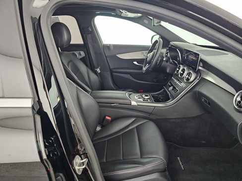 Used 2021 Mercedes-Benz C 300 Sedan image 11