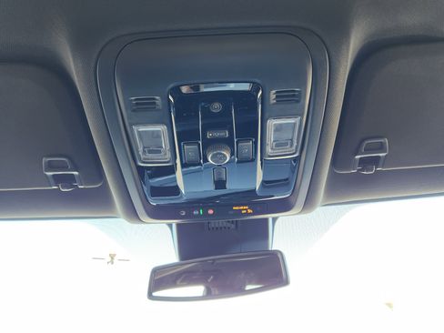 New 2026 Chevrolet Tahoe Premier image 15