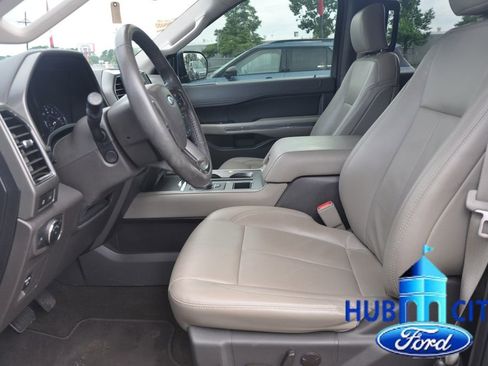 Used 2020 Ford Expedition XLT w/ Equipment Group 202A RWD image 10