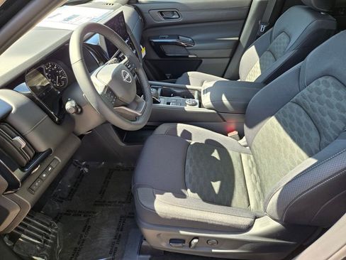 New 2026 Nissan Pathfinder SV w/ Cargo Package AWD/4WD image 6