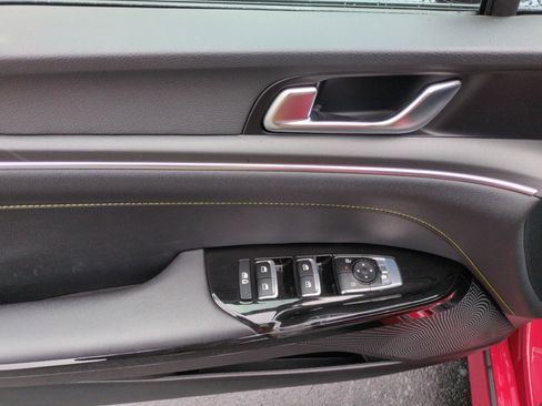 Used 2025 Kia K5 GT FWD image 15