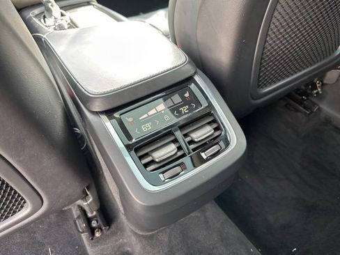 Used 2021 Volvo XC90 T6 Inscription w/ Climate Package image 14