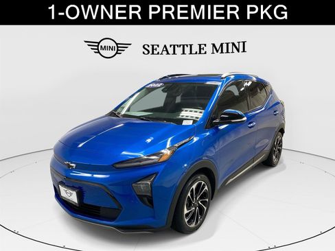 Used 2022 Chevrolet Bolt EUV Premier w/ Sun & Sound Package image 1
