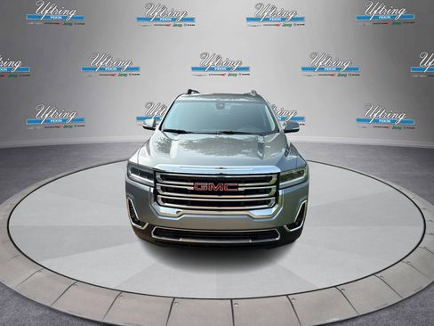 Used 2023 GMC Acadia SLT image 8