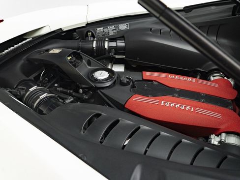 Used 2016 Ferrari 488 GTB Base image 52