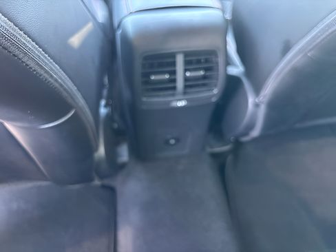Used 2025 Ford Escape ST-Line Select AWD/4WD image 21