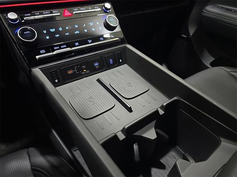 Used 2025 Hyundai Santa Fe Calligraphy image 28