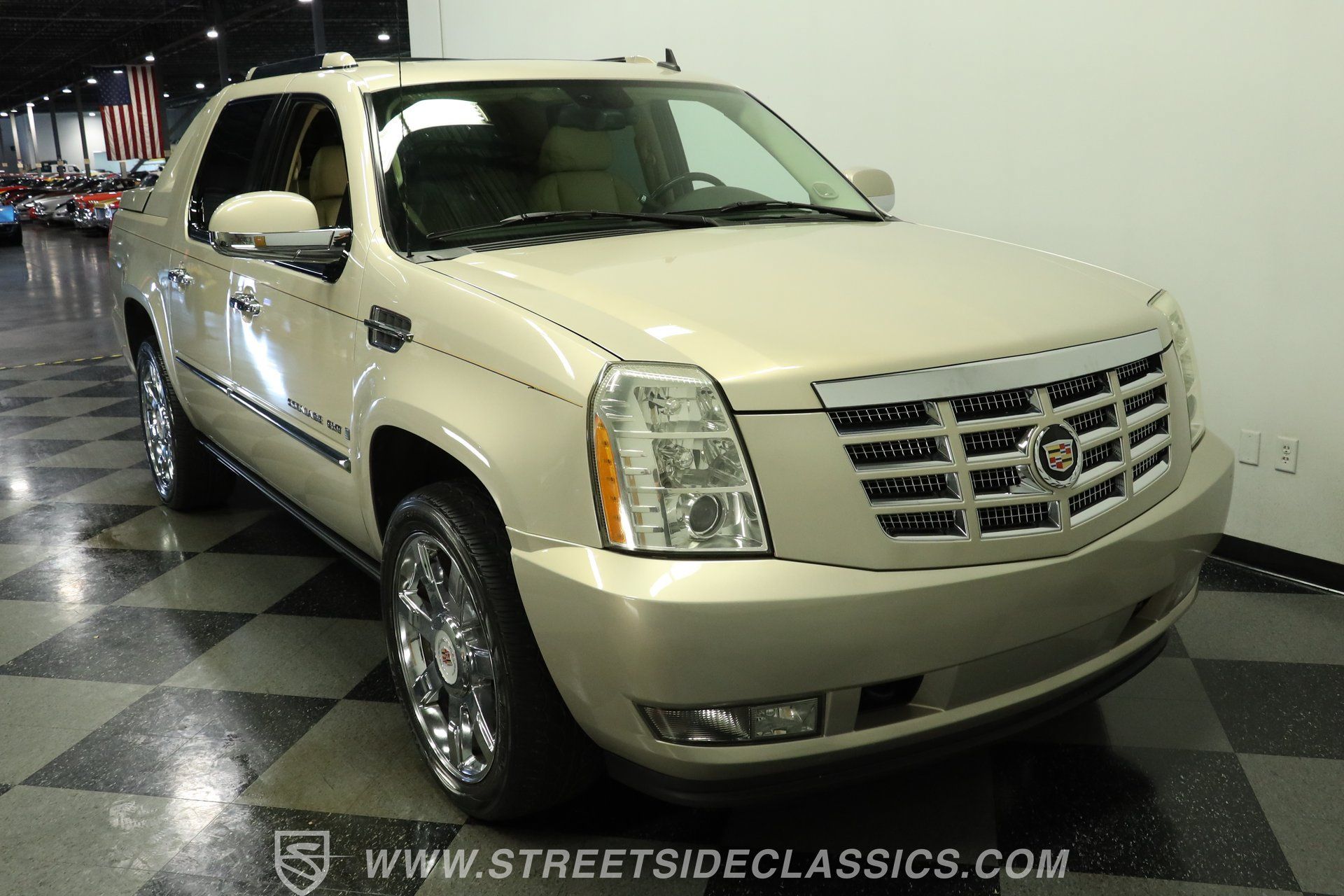 Used 2007 Cadillac Escalade EXT w/ Information Package AWD/4WD image 15