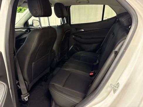 Used 2023 Buick Encore GX Select FWD image 28