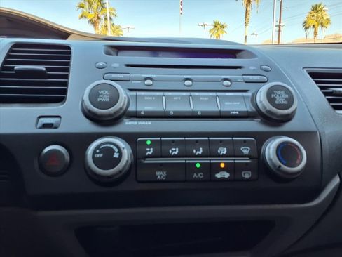 Used 2011 Honda Civic LX image 3