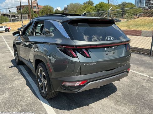 Used 2024 Hyundai Tucson Limited AWD/4WD image 5