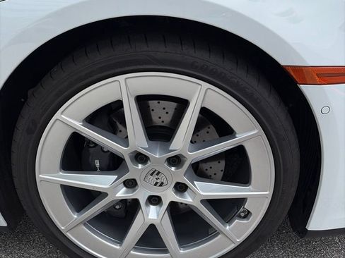 Certified 2025 Porsche 911 Carrera RWD image 15
