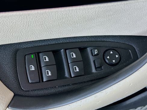 Used 2021 BMW X1 sDrive28i w/ Convenience Package FWD image 14
