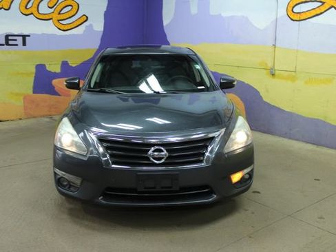 Used 2013 Nissan Altima 2.5 SL image 3