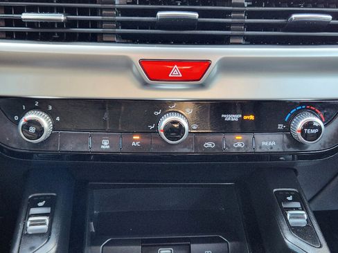 Used 2020 Kia Telluride S image 18