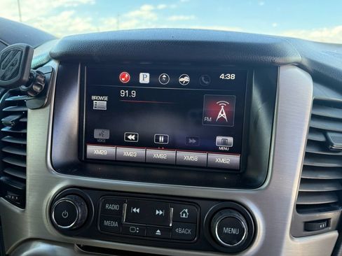Used 2015 GMC Yukon Denali w/ Touring Package AWD/4WD image 18