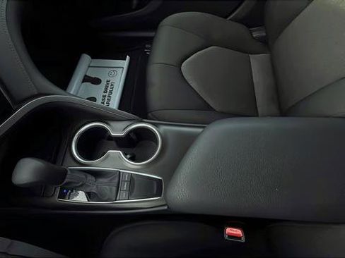 Used 2024 Toyota Camry LE image 16