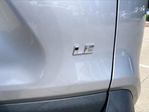Used 2024 Toyota RAV4 LE FWD image 10