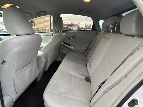 Used 2013 Toyota Prius Two image 6