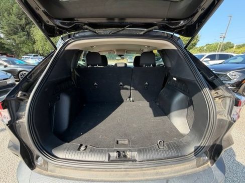 Used 2020 Ford Escape SE FWD image 20