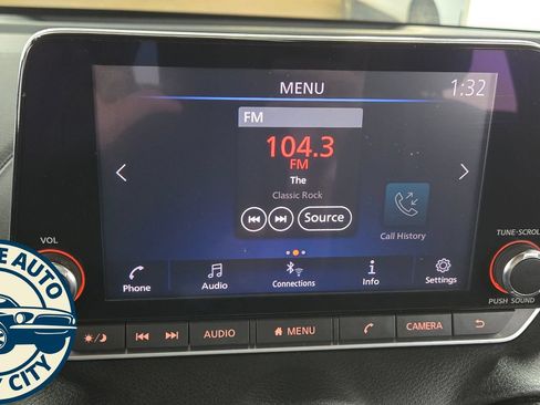 Used 2020 Nissan Sentra SV FWD image 15