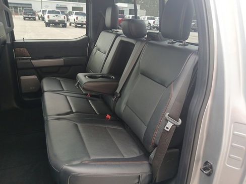 Used 2023 Ford F250 Lariat w/ Black Appearance Package image 34