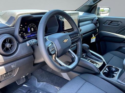 New 2026 Chevrolet Colorado W/T w/ WT Custom Package RWD image 7