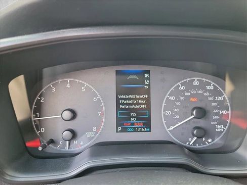 Used 2025 Toyota Corolla SE image 18