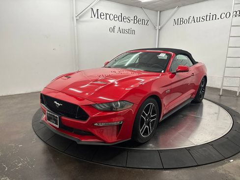 Used 2020 Ford Mustang GT Premium RWD image 3