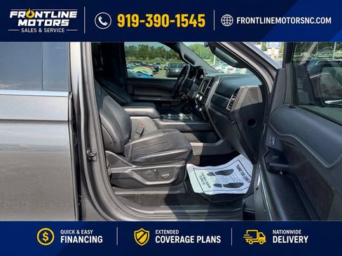 Used 2018 Ford Expedition Limited w/ Equipment Group 302A AWD/4WD image 9