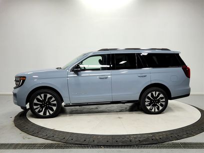 New 2025 Ford Expedition Platinum w/ Driver's Package