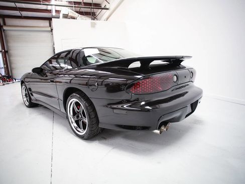 Used 2001 Pontiac Firebird Formula w/ Protection Group image 7