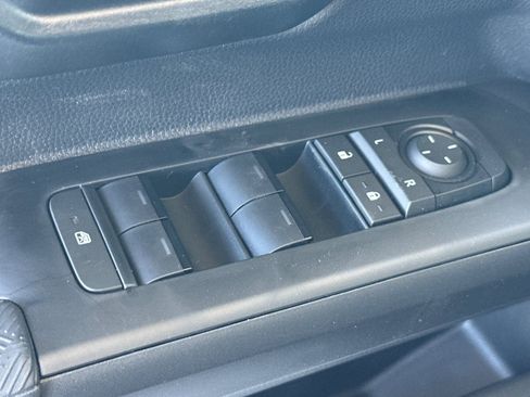 New 2026 Toyota Tacoma SR5 image 13