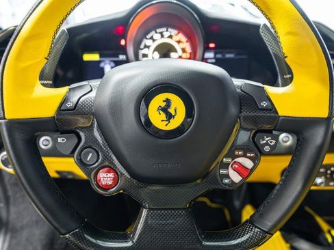 Used 2016 Ferrari 488 GTB RWD image 37
