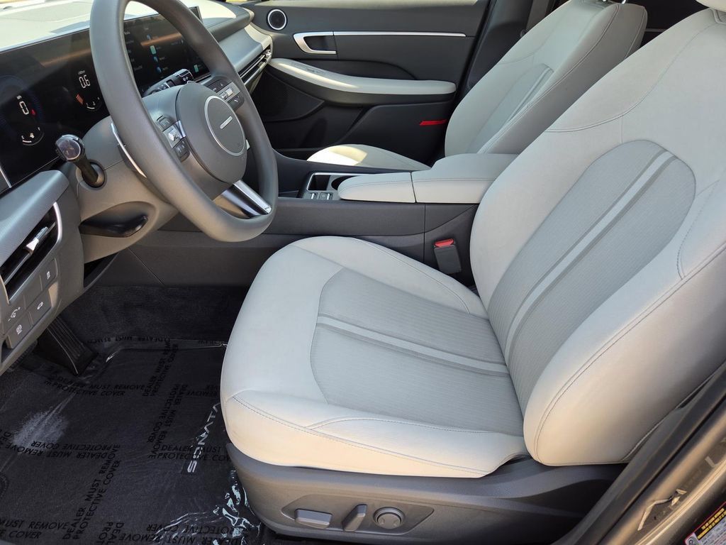 Used 2024 Hyundai Sonata SEL FWD image 23