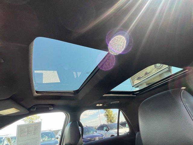 Used 2019 Ford Explorer Limited w/ Ford Safe & Smart Package FWD image 26