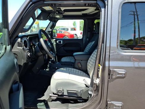New 2026 Jeep Wrangler Unlimited Sport AWD/4WD image 18