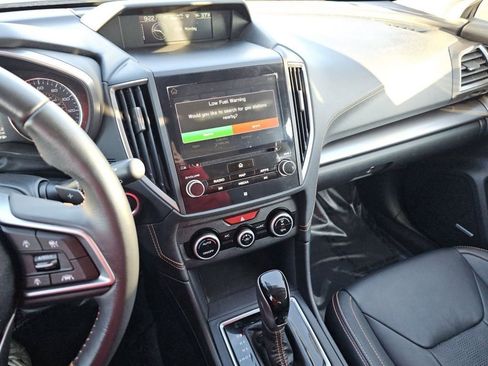 Used 2019 Subaru Crosstrek 2.0i Limited w/ Moonroof Package w/Navigation image 34