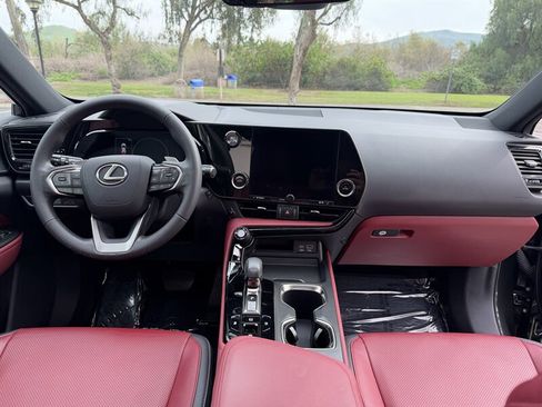 Used 2024 Lexus NX 250 FWD w/ Cold Area Package image 7