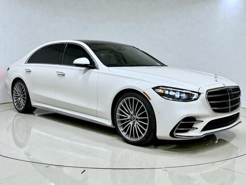 Used 2023 Mercedes-Benz S 500 4MATIC w/ AMG Line image 14