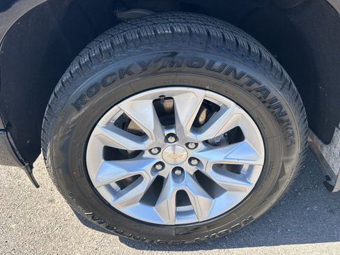 Used 2022 Chevrolet Silverado 1500 Custom RWD image 11