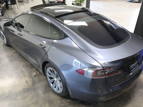 Used 2017 Tesla Model S 90D AWD/4WD image 13
