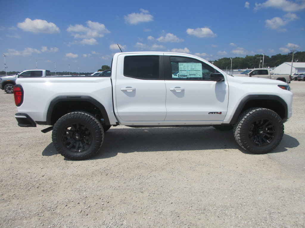New 2026 GMC Canyon AT4 w/ Technology Plus Package AWD/4WD image 3