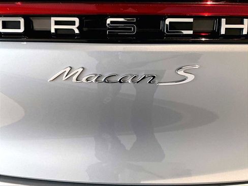 Used 2024 Porsche Macan S image 36