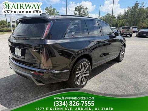 Used 2026 Cadillac Vistiq Sport w/ LPO, Floor Liner Package AWD/4WD image 6