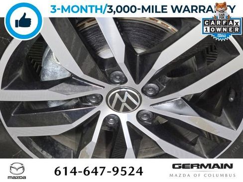 Used 2025 Volkswagen Jetta SE w/ Sunroof Package image 11