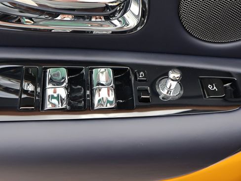 New 2026 Rolls-Royce Cullinan Black Badge AWD/4WD image 15