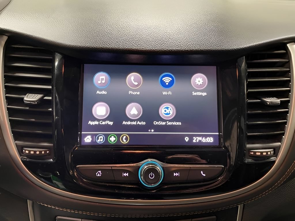 Used 2020 Chevrolet Trax LS FWD image 11