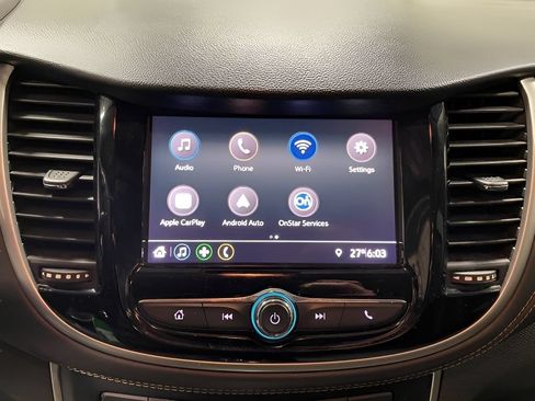 Used 2020 Chevrolet Trax LS FWD image 11